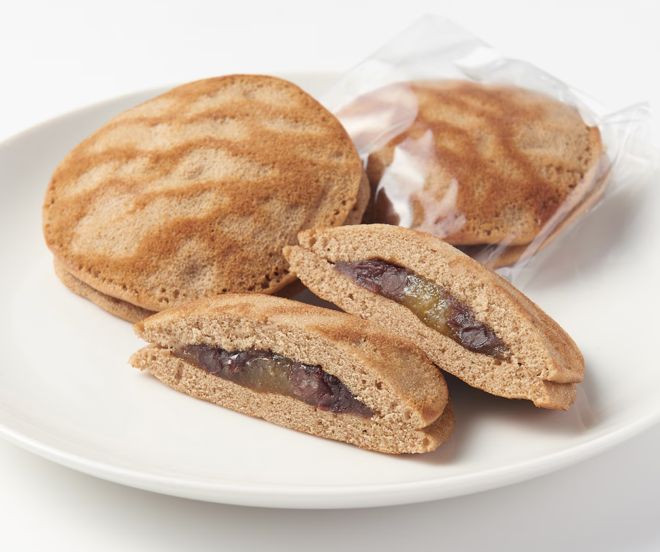 ▲▼日本無印良品所推出的「麻糬栗子銅鑼燒」。（圖／翻攝自無印良品官網）