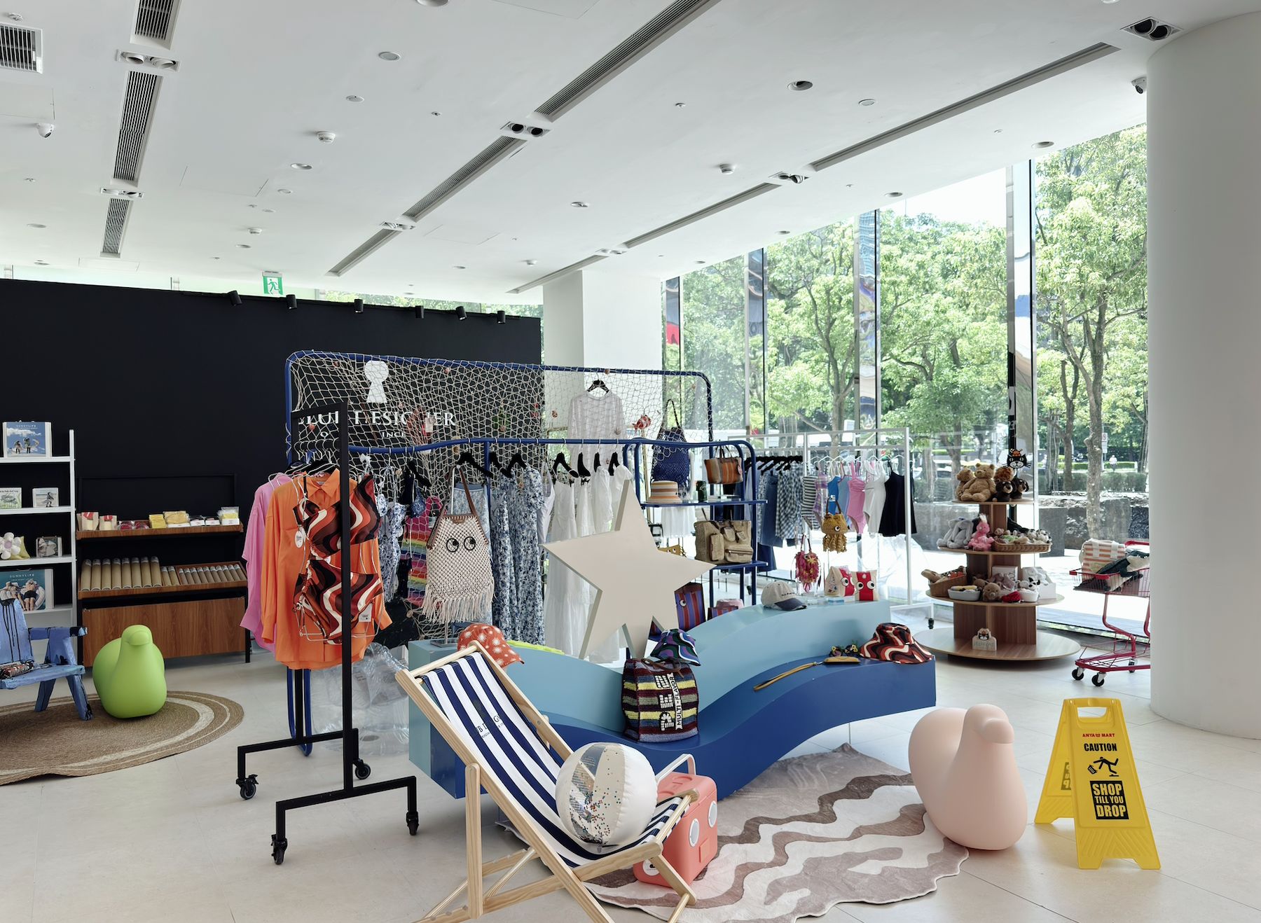 ▲▼       CLUB DESIGNER      。（圖／品牌提供）