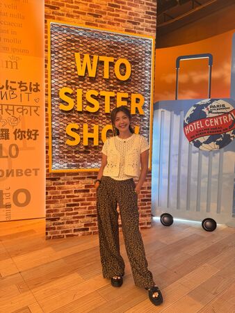 ▲芳瑜還原被騙拍裸照的過程。（圖／翻攝自芳瑜臉書）