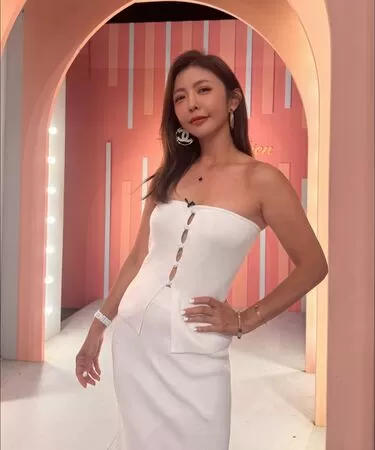 ▲芳瑜還原被騙拍裸照的過程。（圖／翻攝自芳瑜臉書）