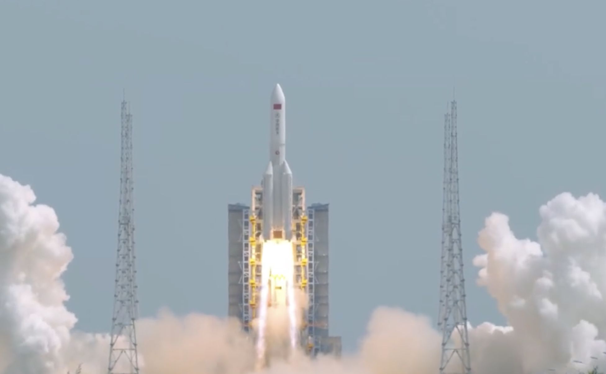 ▲大陸現役「運力最強」長征五號乙運載火箭。（圖／翻攝央視）