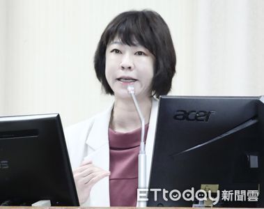 揭霸凌新事證！顏慧欣才離世就被踢出群組　洪孟楷：要掩蓋什麼？