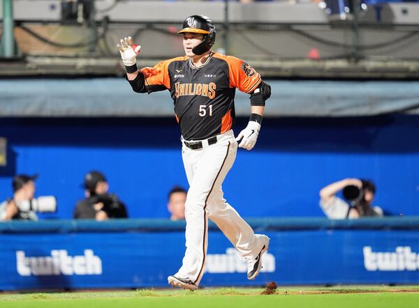 ▲陳鏞基、胡金龍。（圖／統一獅提供）