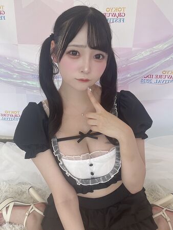 ▲疑似是白咲雪亞失控的影片在X上掀起討論。（圖／翻攝自X／DEATHDOL_NOTE X）