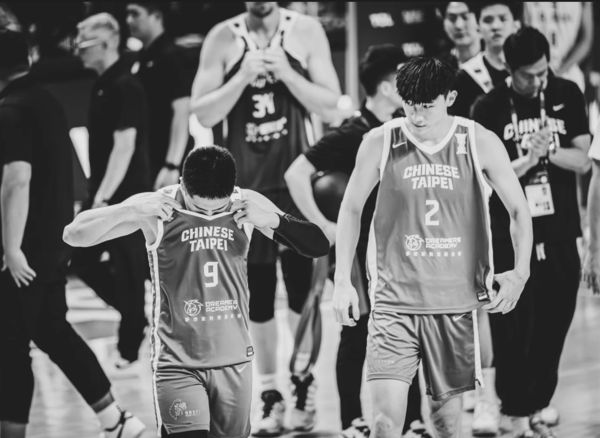 ▲中華男籃陳盈駿、林庭謙、高柏鎧、賀丹。（圖／取自FIBA官網） 