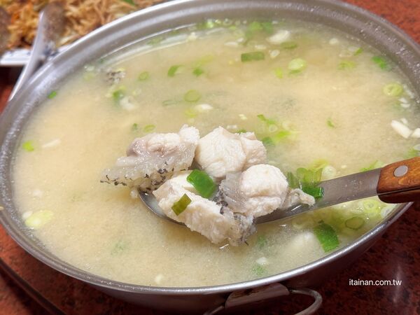 ▲▼尚海海產。（圖／部落客台南好Food遊授權提供）