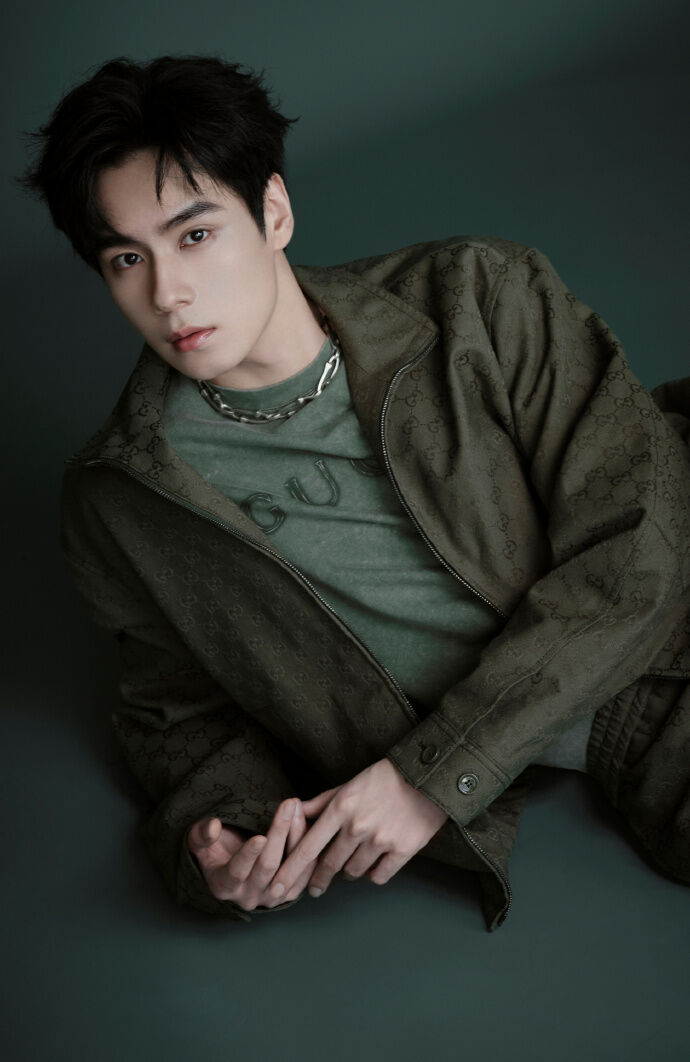 ▲▼胡一天被狗仔爆料新戀情，陸網意外心疼起田曦薇。（圖／翻攝自微博）