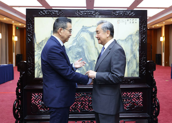 ▲▼  王毅會見泰國外長瑪里，雙方就泰柬邊境局勢交換意見           。（圖／翻攝 大陸外交部官網）