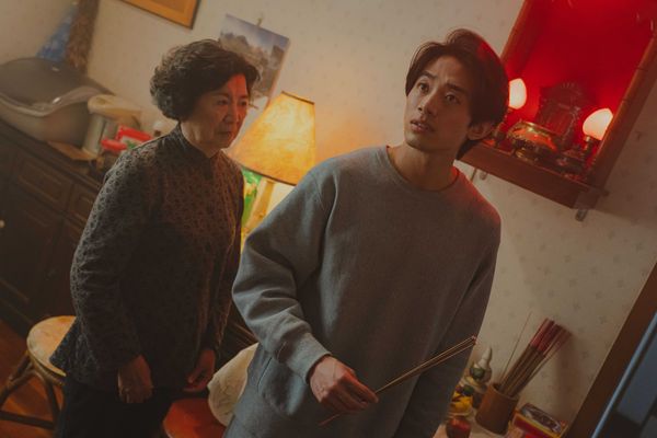 ▲雷嘉汭在《詭鄉》拍攝中感覺不順7次NG，噴了符水就順利過關。（圖／一群獨角鯨娛樂提供）