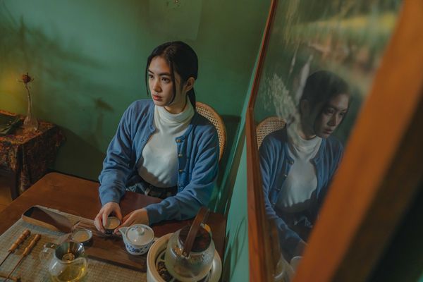 ▲雷嘉汭在《詭鄉》拍攝中感覺不順7次NG，噴了符水就順利過關。（圖／一群獨角鯨娛樂提供）