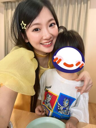 ▲優格姐姐開心女兒能夠察覺並表達自己情緒。（圖／翻攝自Facebook／優格 - Doremi姐姐）