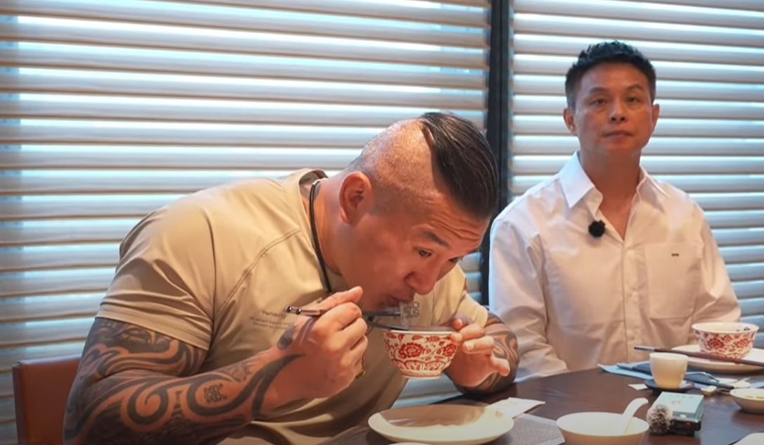 ▲▼             。（圖／翻攝自YouTube／館長惡名昭彰）