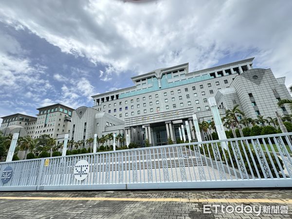 ▲台南地院國民法官審理無照酒駕致死案，將杜建志被判刑5年。（記者林東良攝）