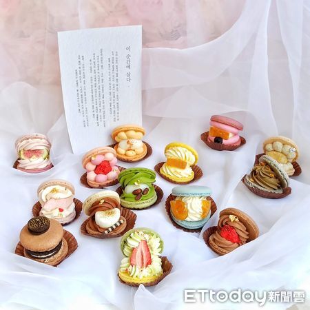 ▲「Huatian 花甜」有花朵般繽紛的馬卡龍餅殼與造型饅頭。（圖／微風集團提供）