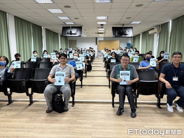 ▲台南市教育局與國衛院合作，舉辦校園登革熱防疫孳清研習，師生參與踴躍。（圖／記者林東良翻攝，下同）