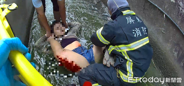 ▲機車自摔，長治消防分隊救援。（圖／記者陳崑福翻攝）