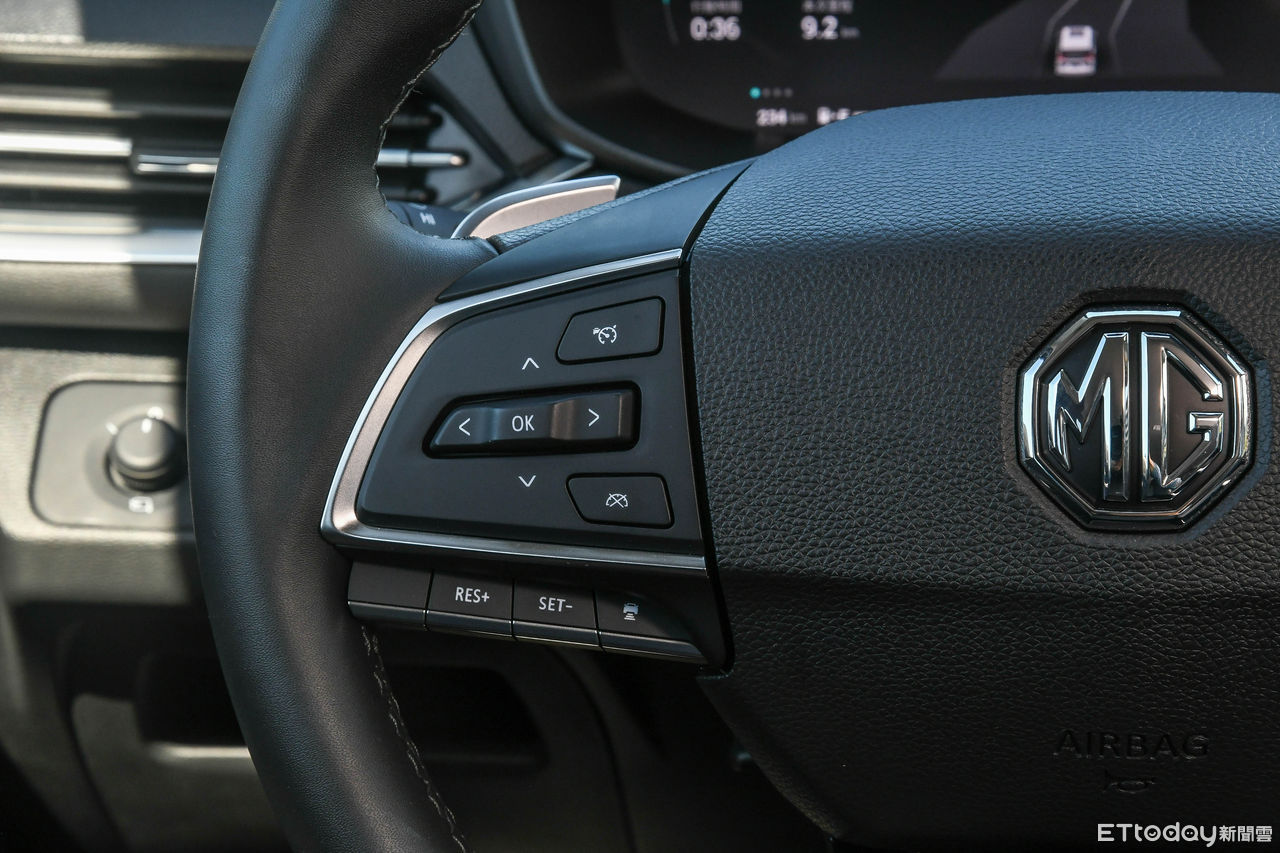 ▲國產7人座新秀來襲！MG G50 Plus配備給滿、價格優參戰MPV戰場。（圖／記者徐煜展攝）