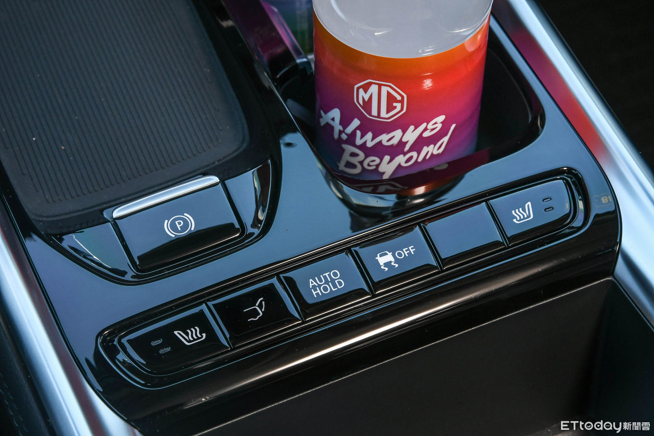 ▲國產7人座新秀來襲！MG G50 Plus配備給滿、價格優參戰MPV戰場。（圖／記者徐煜展攝）