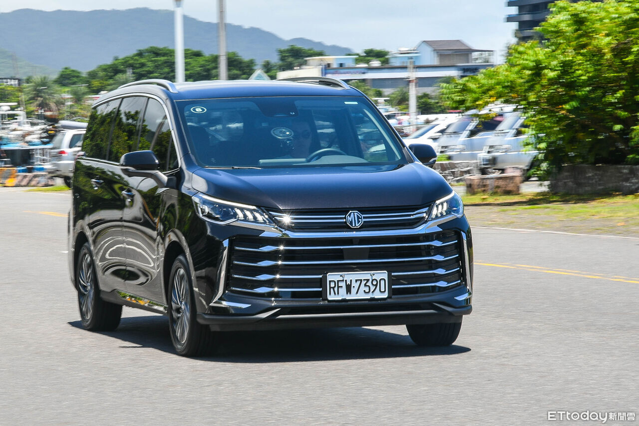 ▲國產7人座新秀來襲！MG G50 Plus配備給滿、價格優參戰MPV戰場。（圖／記者徐煜展攝）