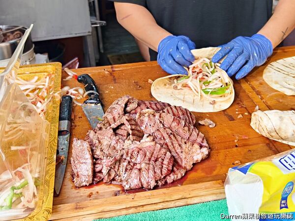 ▲▼土爸爸行動廚房(土耳其料理)。（圖／部落客Darren蘋果樹旅遊玩樂誌授權提供）