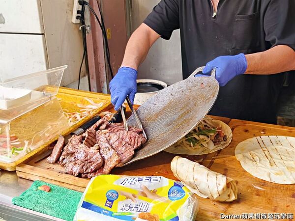 ▲▼土爸爸行動廚房(土耳其料理)。（圖／部落客Darren蘋果樹旅遊玩樂誌授權提供）