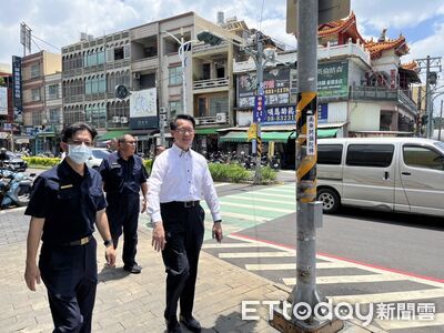 科技執法見效! 屏縣警局長實地走訪東港 推交通安全+觀光發展