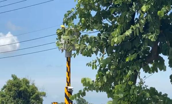 ▲埤頭鄉彰水路限速70公里因貼紙掉落，成10公里意外成為話題。（圖／民眾提供）