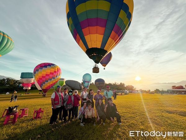 ▲視障民眾體驗熱氣球。（圖／記者楊晨東翻攝）