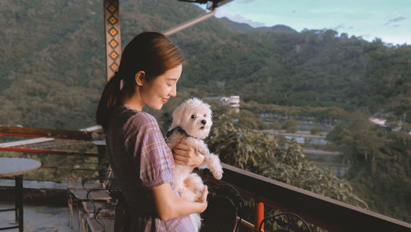 ▲韓雨潔與愛狗嘟嘟。（圖／浪愛集食提供）