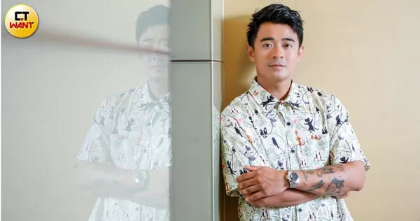 融融笑談自己因為退伍後找不到工作，決定追夢成為旅遊YouTuber。（圖／趙文彬攝）