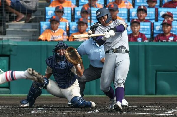 ▲承襲大谷翔平哲學　花卷東甲子園展現強打風格。（圖／截自官網）