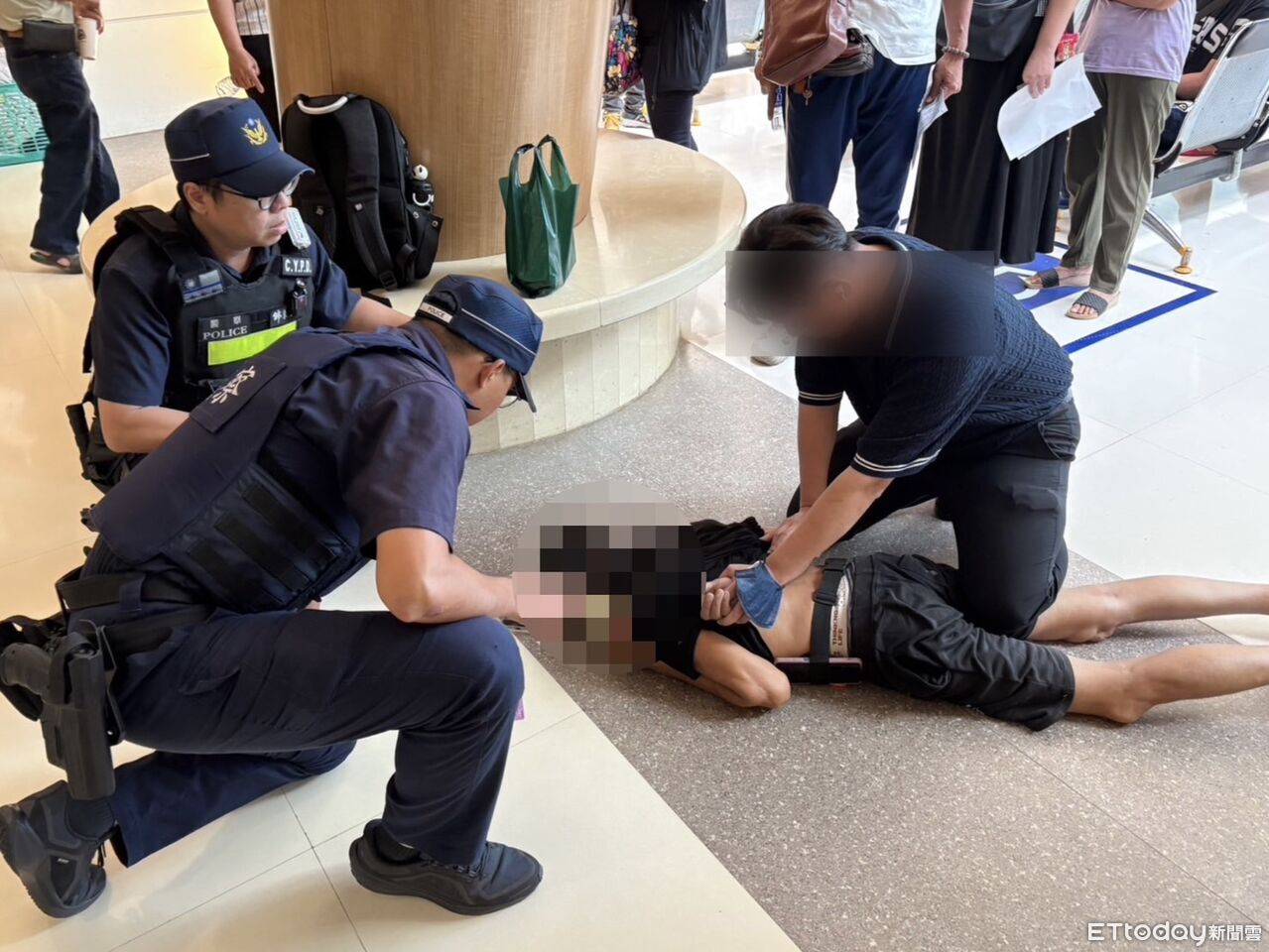 車手在醫院ATM狂領錢　機警民眾助嘉義警逮人獲獎金