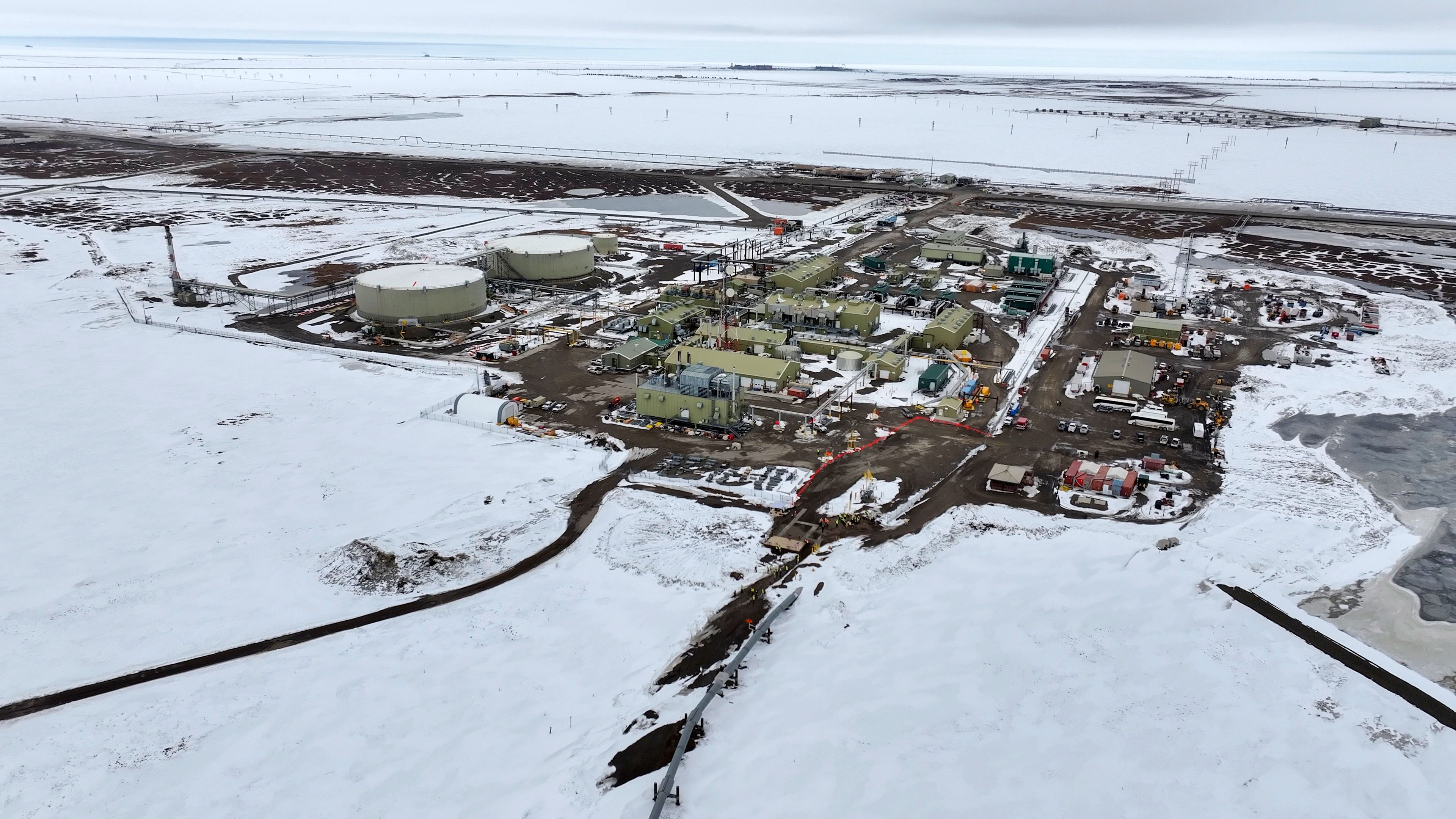▲▼美國阿拉斯加州北坡地區（North Slope）跨阿拉斯加輸油管線（Trans-Alaska Pipeline）。（圖／達志影像／美聯社）