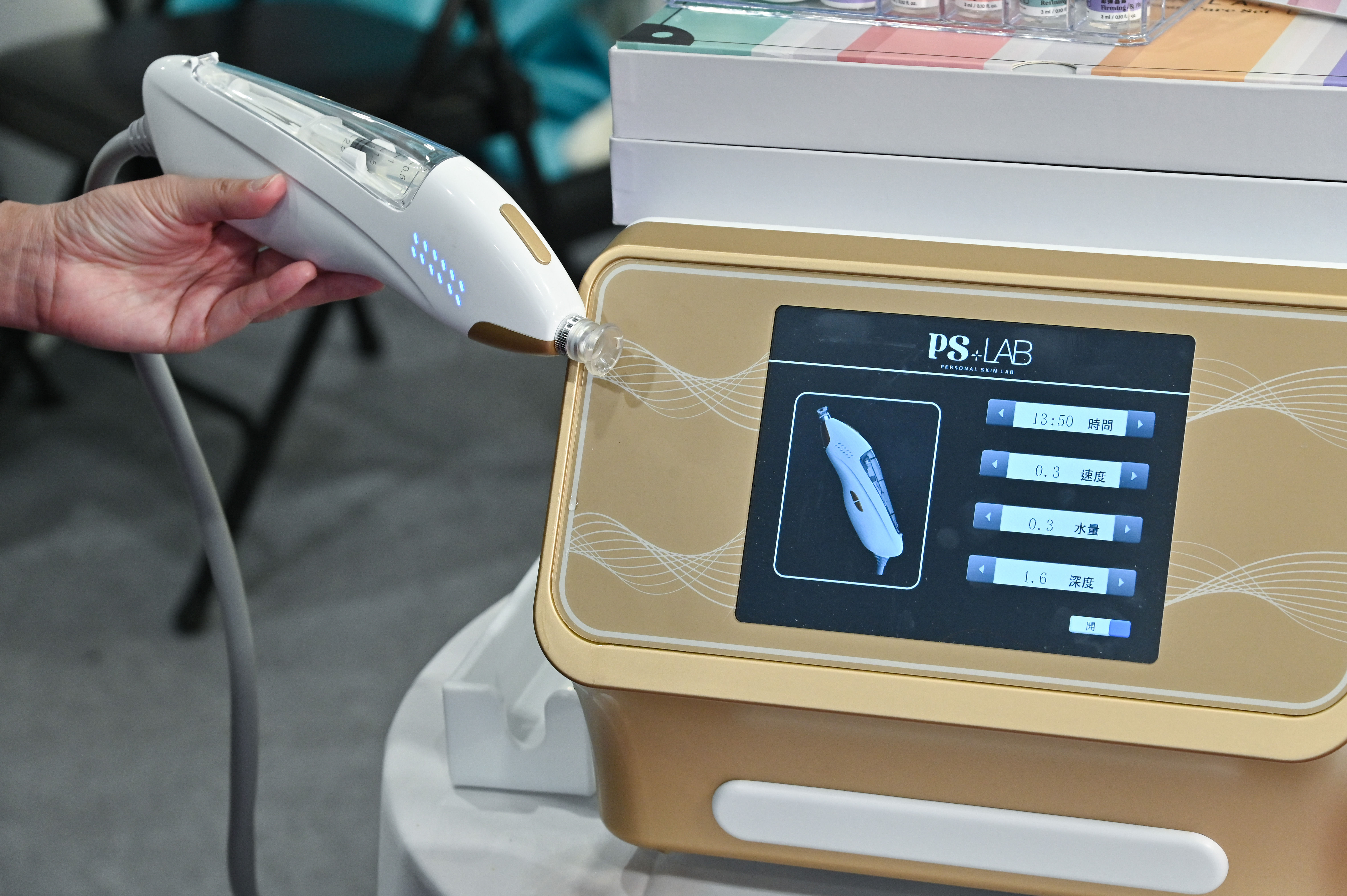 ▲▼東森自然美全新品牌「PS+LAB」參加世貿美容展。（圖／記者李毓康攝）