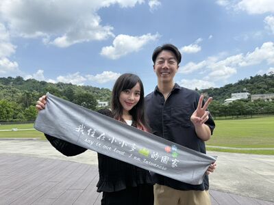 黃捷、吳崢陪罷團霧峰車掃 籲823罷免不適任立委顏寬恒