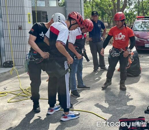 ▲台南市義消參與繩索專業訓練，挑戰垂降、橫渡等高難度操作。（記者林東良翻攝，下同）