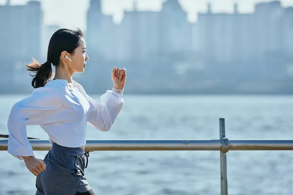 ▲▼快走、慢跑、運動。（圖／VCG）