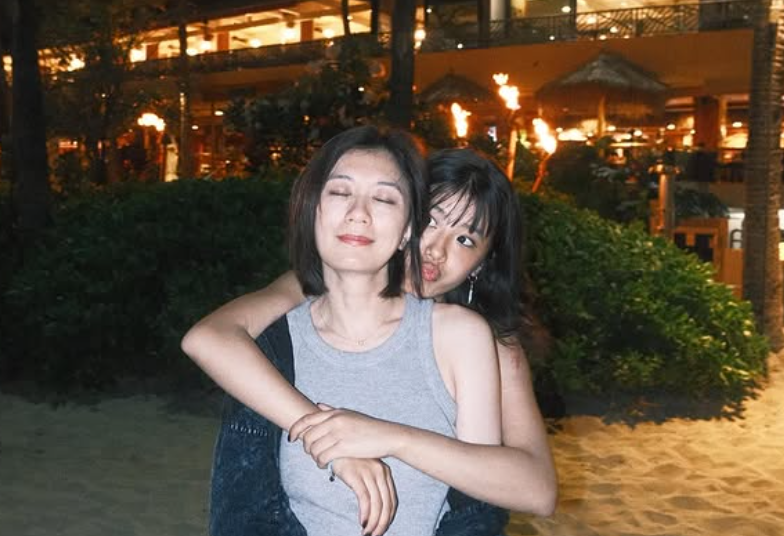 ▲賈靜雯曬梧桐妹合照。（圖／翻攝自Instagram／alyssachia）