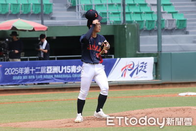 日本U15「獨掌」投手田渕川真朋亮相　戴特製手套登板超勵志