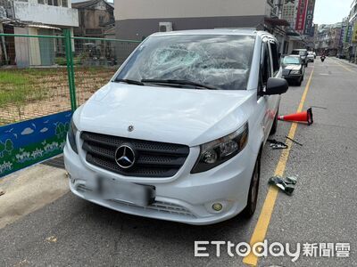 金門連爆2起砸車！賓士車窗全破慘況曝　疑拖欠薪水遭下重手