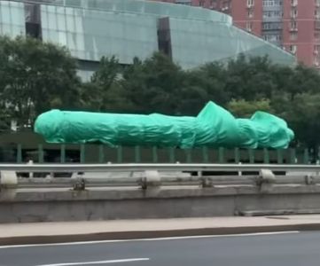 兩款巨型無人潛航器問世　外媒：中國水下研發速度恐超越想像
