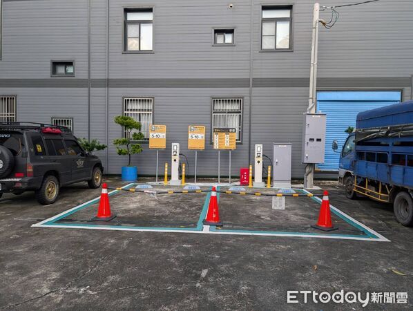 ▲台南市政府推動「區區有充電站」計畫，第2批9處16席充電格位18日正式啟用。（記者林東良翻攝，下同）