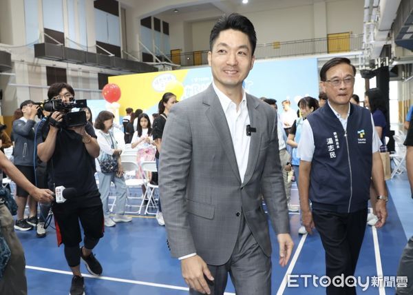 ▲▼ 蔣萬安臺北市「鮮奶週報」擴大升級2.0   。（圖／記者徐文彬攝）