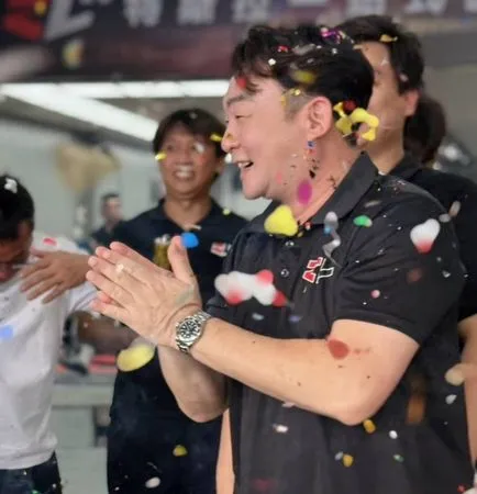 ▲《好運來》演員洪毛斥資千萬拓展副業。（圖／民視提供）