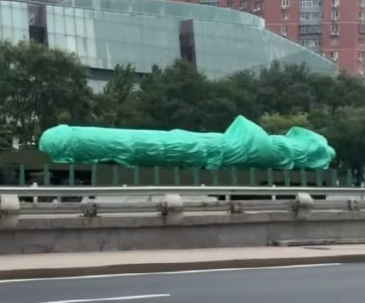 兩款巨型無人潛航器問世　外媒：中國水下研發速度恐超越想像