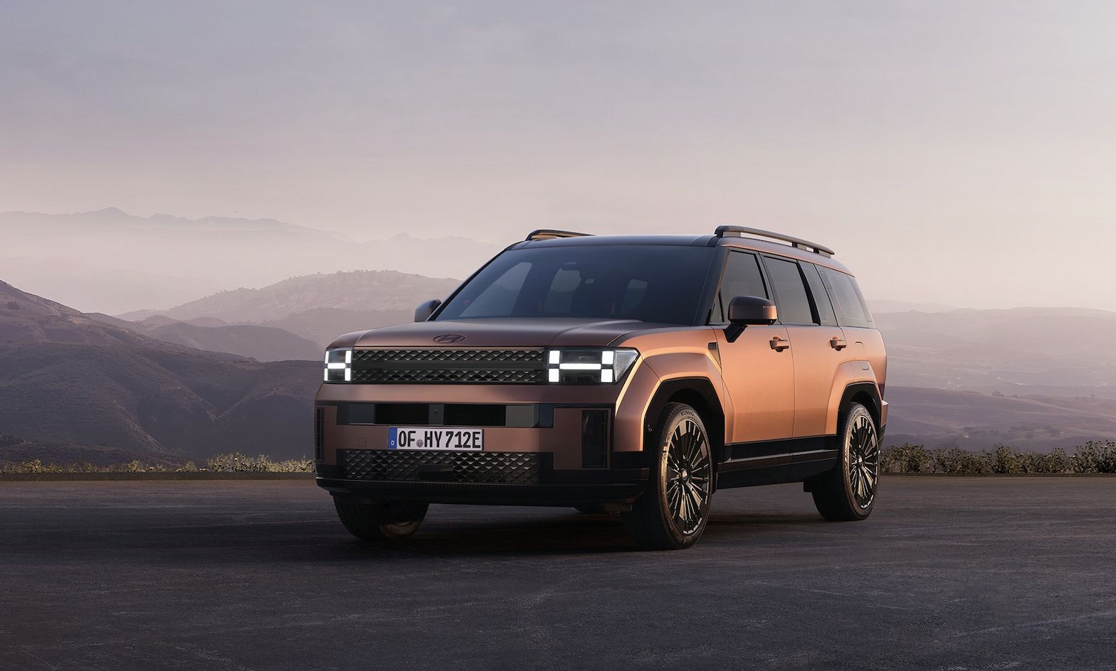 ▲Santa Fe Calligraphy書法版。（圖／翻攝自Hyundai）