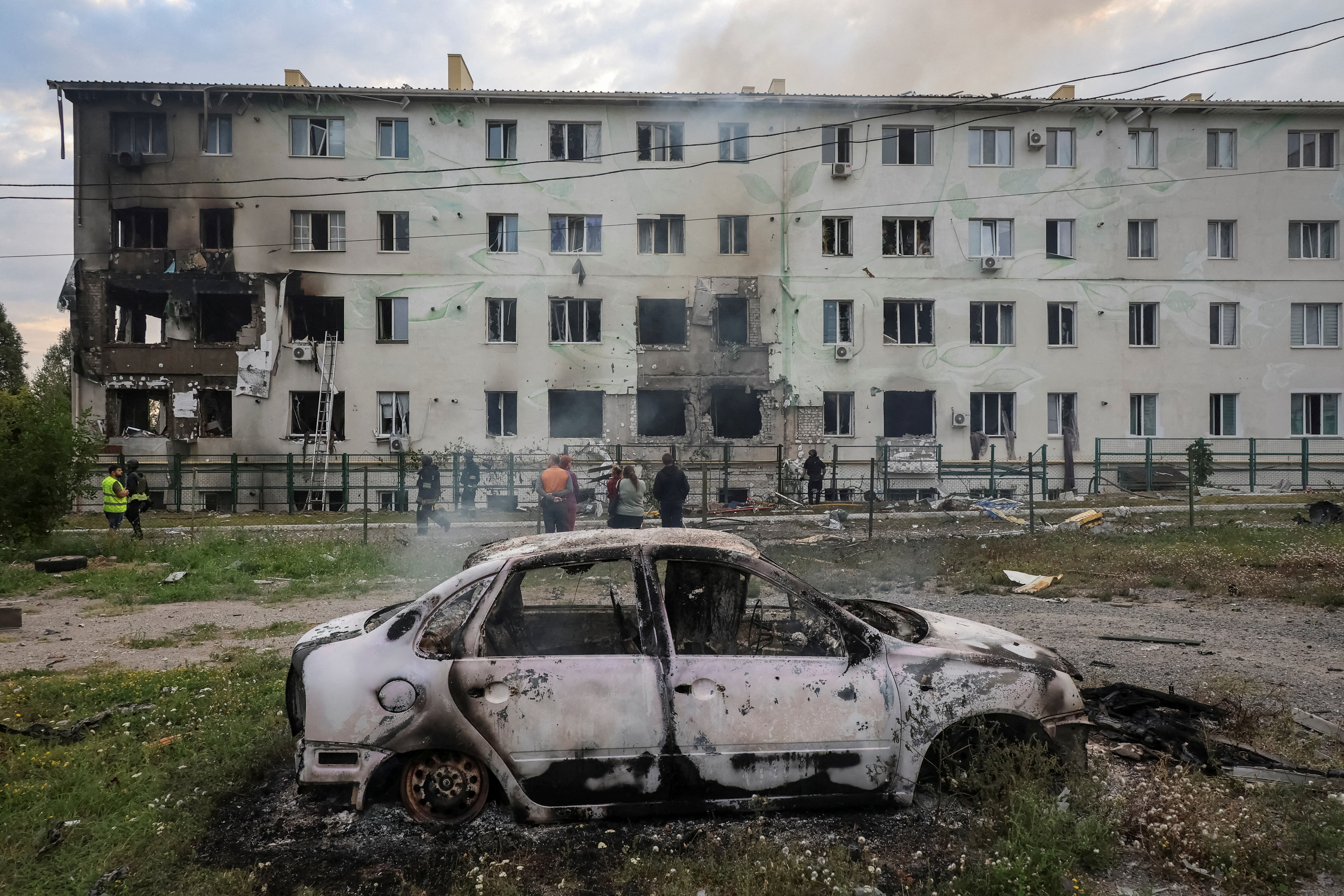 ▲▼ 烏克蘭哈爾科夫夜間遭大規模無人機攻擊。（圖／路透）