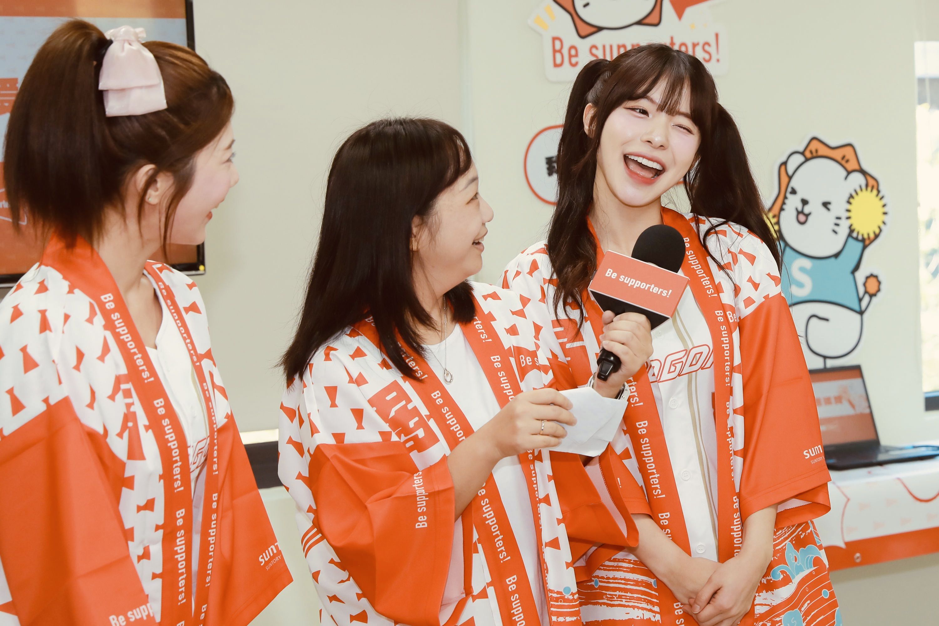 ▲▼固力伸CSR三得利健益Be supporters!活動拍攝。（圖／記者周宸亘攝）