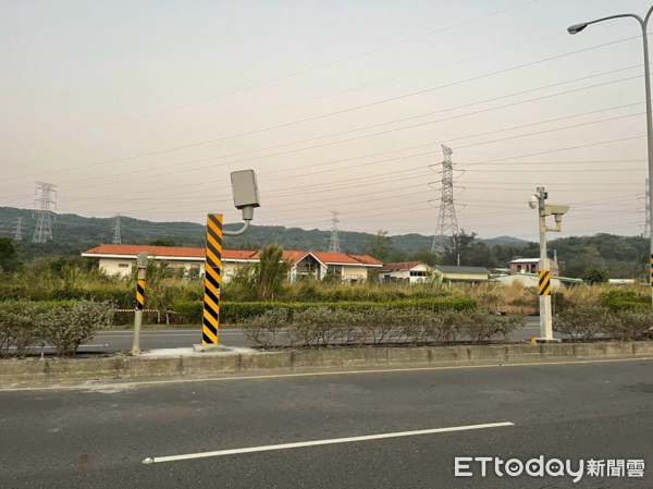 ▲台26線28.5公里處測速桿。（圖／民眾提供）