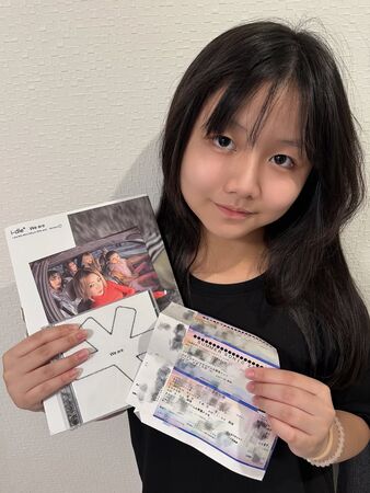 ▲那對夫妻妮妮日本追星驚魂！綠燈過馬路「遊覽車突加速」Kim救了全家。（圖／翻攝自那對夫妻IG）